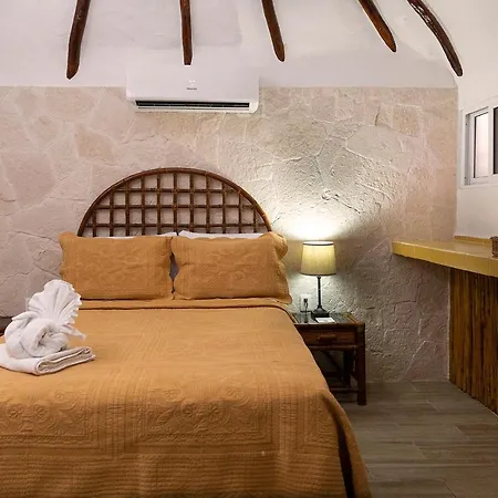 Hotel Amar Inn